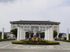 国庆中秋双节同庆，，人生就是博集团红旗飘扬！