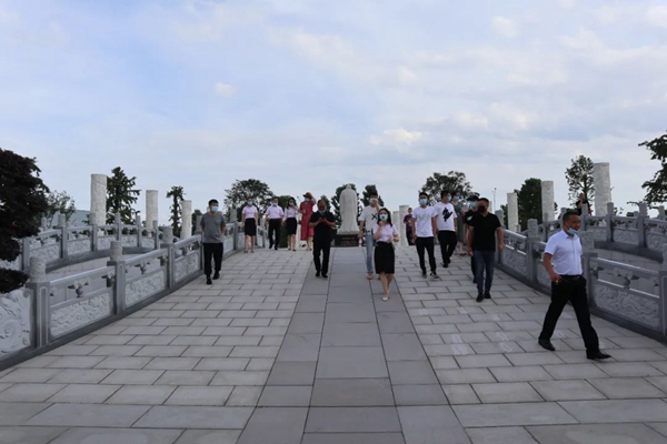 首页-人生就是博