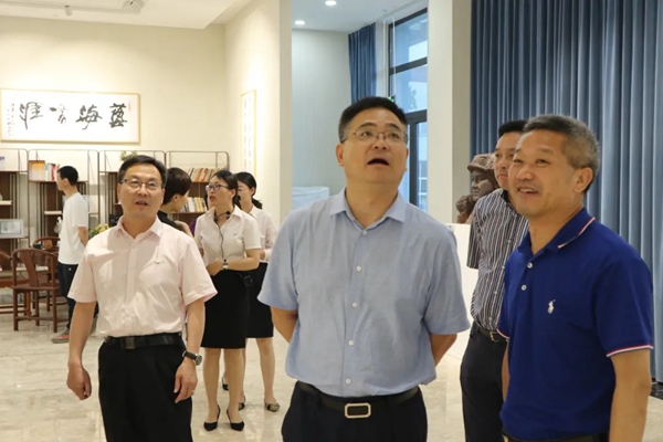 首页-人生就是博