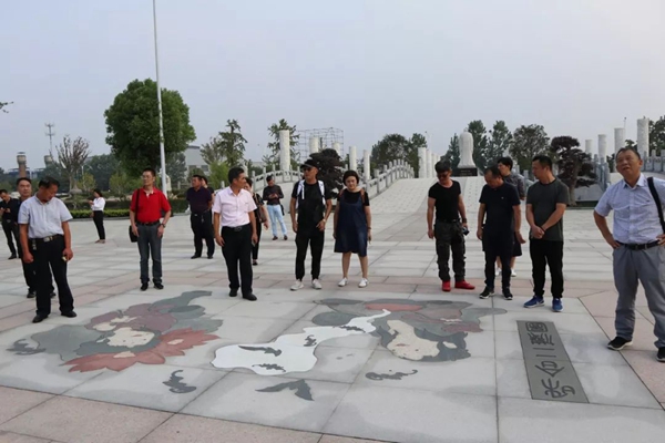 1-2203010TTD17 首页-人生就是博