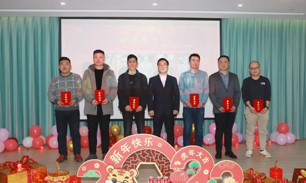 1-22030111142MC 首页-人生就是博