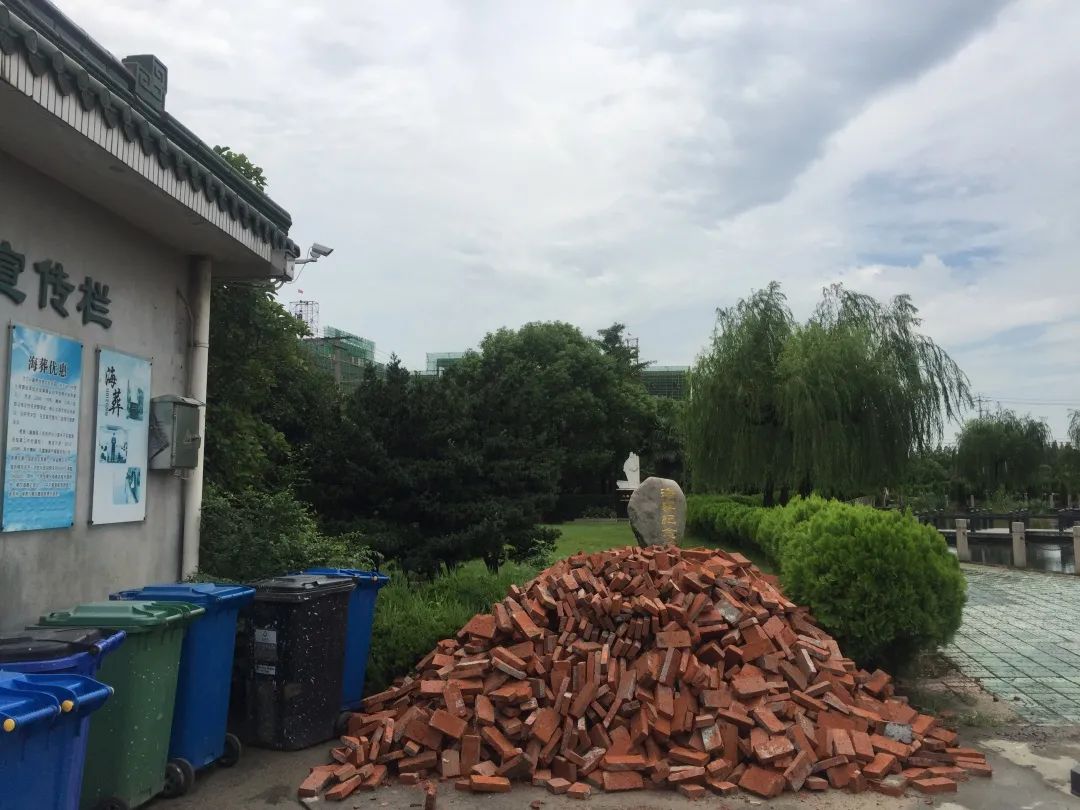 1-220H9135Q2D2 首页-人生就是博