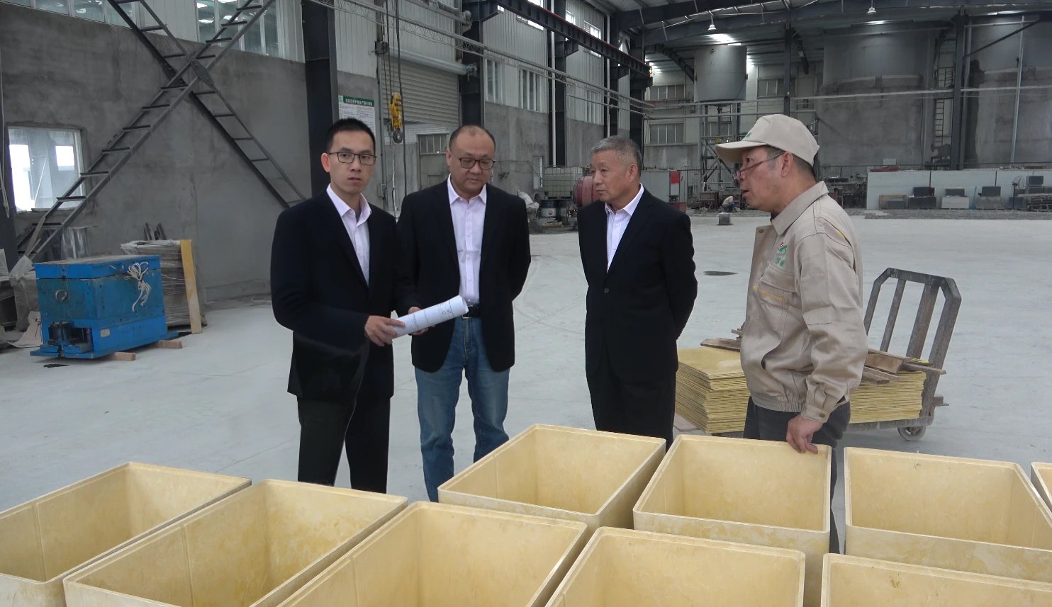 聚焦仿真石；；は洌憾辔忍氐阏孟圆芳壑